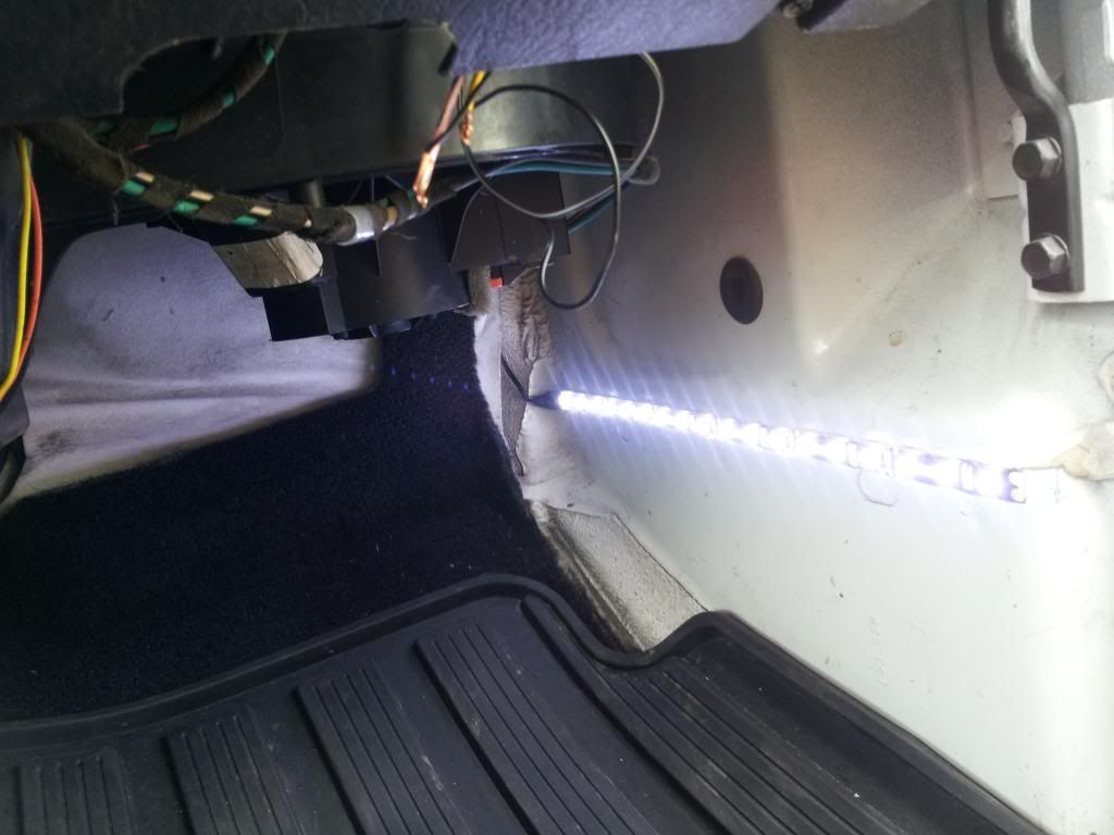 HowTo Install for LED courtesy lights Jeep Wrangler Forum